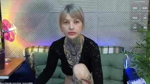Snapshot of powerrr_ chatting on 06/07/26, 05:33 Lola online show from 06/07/26, 05:33