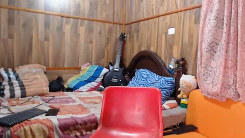 Snapshot of powertwinky chatting on 02/01/25, 05:49 chris independent  online show from 02/01/25, 05:49