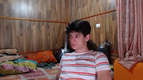 Snapshot of powertwinky chatting on 02/11/25, 04:55 chris independent  online show from 02/11/25, 04:55