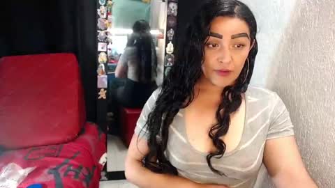 maryana online show from 12/31/24, 04:38