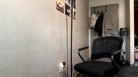 Kylie online show from 01/10/25, 08:15