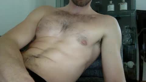 Snapshot of ppspider chatting on 01/27/25, 09:02 Peter online show from 01/27/25, 09:02