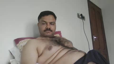 Snapshot of pradeep99107849 chatting on 09/22/25, 05:09 pradeep99107849 online show from 09/22/25, 05:09