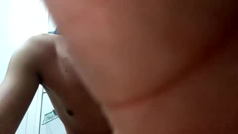 Skinny with a big dick online show from 11/17/25, 03:40