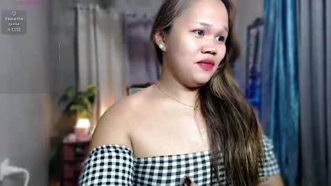 Snapshot of precious_ariah chatting on 05/04/26, 03:35 Just PRECIOUS online show from 05/04/26, 03:35