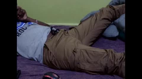 precious_nesh online show from 10/09/25, 11:41