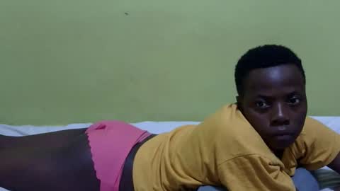 precious_nesh online show from 11/21/25, 03:38