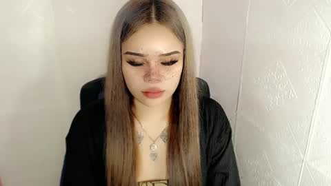 MAXXINE online show from 02/16/25, 01:27