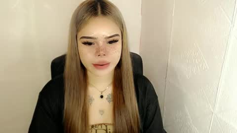 MAXXINE online show from 02/28/25, 05:15