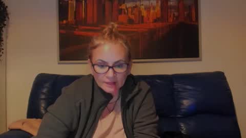 Snapshot of preciousssex chatting on 04/02/26, 01:53 preciousssex online show from 04/02/26, 01:53