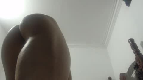 JUAN online show from 09/17/25, 03:41