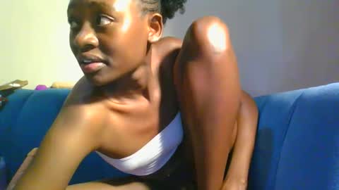 Snapshot of preety_ebony12 chatting on 02/13/26, 06:37 preety_ebony12 online show from 02/13/26, 06:37