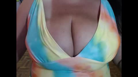 Snapshot of pregnant4twins chatting on 03/04/26, 03:34 BEING SINGLE PREGNANT HAVING TWINS IS NOT EASY SO PLS DONT MAKE ME STRESS IF YOU CANT HELP BE CONSIDERATETHANK YOU online show from 03/04/26, 03:34