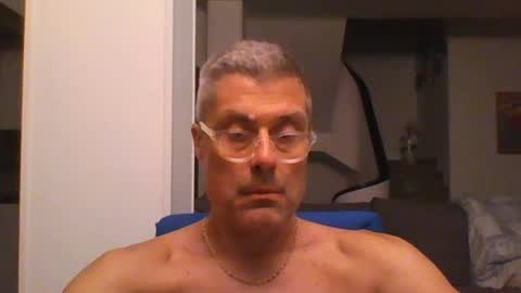 Snapshot of prendimisubito chatting on 07/07/26, 10:47 prendimisubito online show from 07/07/26, 10:47