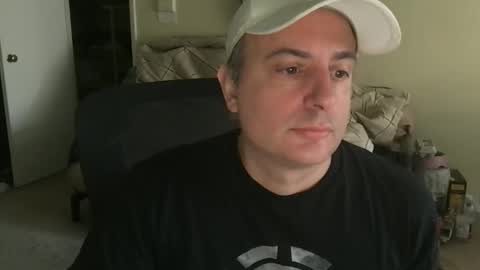 Snapshot of preppyguyintokink1 chatting on 12/20/25, 06:59 preppyguyintokink1 online show from 12/20/25, 06:59