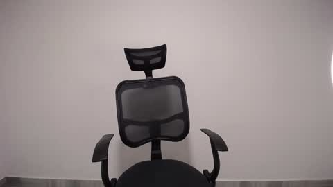 Plux online show from 12/09/24, 05:40