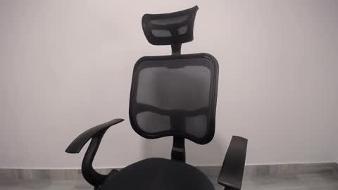 Plux online show from 02/19/25, 05:05