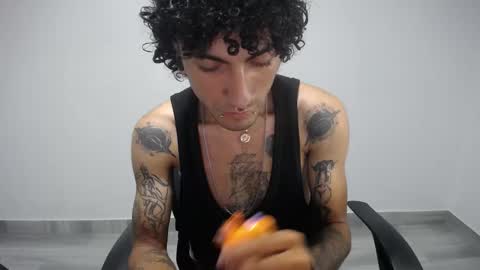 Plux online show from 03/04/25, 07:19