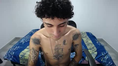 Plux online show from 10/21/25, 06:41