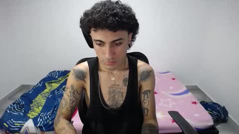 Plux online show from 10/24/25, 06:37