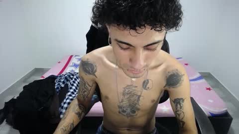 Plux online show from 10/30/25, 06:41