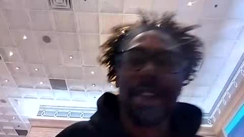 Libra Lamont online show from 10/16/25, 12:44