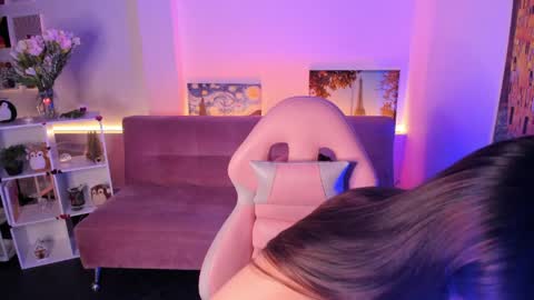 Camila  online show from 04/17/26, 12:19