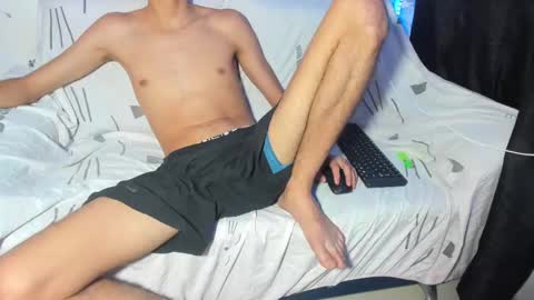 PRESSURE online show from 10/06/25, 08:45