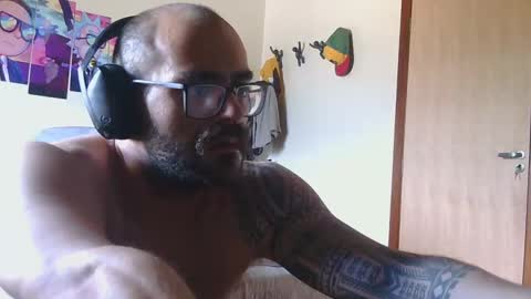 pretoriaan online show from 10/19/25, 03:34