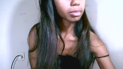 prettiethalia online show from 02/17/26, 07:09