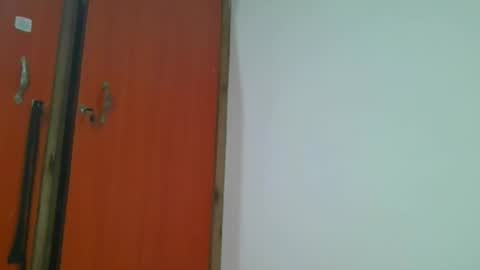 pretty__lisa online show from 04/15/26, 05:25