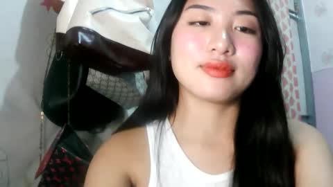 pretty_am online show from 01/17/26, 03:17