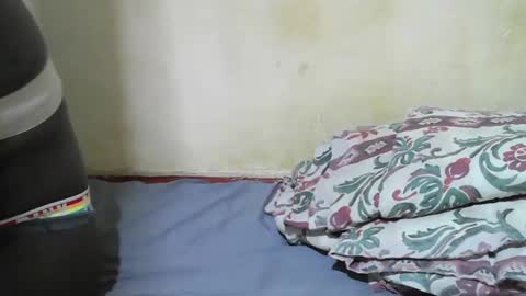 pretty_ass07 online show from 01/24/25, 06:25