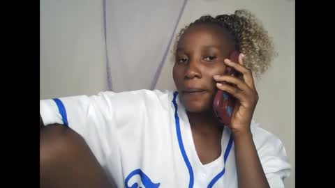 Snapshot of pretty_ass07 chatting on 05/22/26, 08:21 pretty_ass07 online show from 05/22/26, 08:21