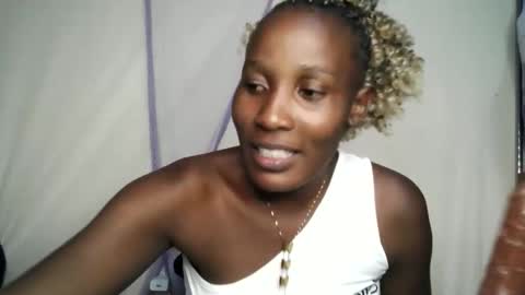Snapshot of pretty_ass07 chatting on 06/02/26, 04:20 pretty_ass07 online show from 06/02/26, 04:20