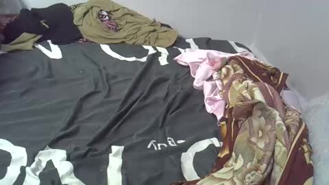 pretty_barbz online show from 03/03/25, 02:26