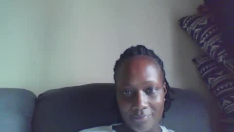 Snapshot of pretty_beib chatting on 05/10/26, 08:52 Karol online show from 05/10/26, 08:52