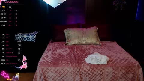 pretty_cristal22 online show from 03/10/26, 02:38