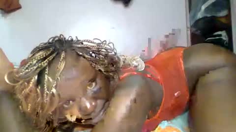 Snapshot of pretty_curvy99 chatting on 03/03/26, 08:48 pretty_curvy99 online show from 03/03/26, 08:48