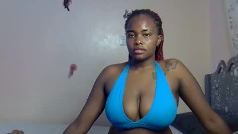 pretty_daina3 online show from 03/25/26, 09:48