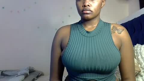 Snapshot of pretty_daina3 chatting on 06/26/26, 09:25 pretty_daina3 online show from 06/26/26, 09:25