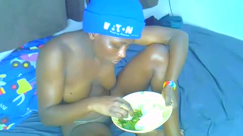 Snapshot of pretty_ebony_dolls chatting on 09/23/25, 07:17 riri online show from 09/23/25, 07:17