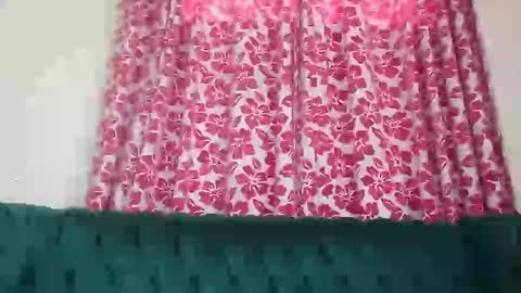 Maya online show from 12/19/24, 10:56