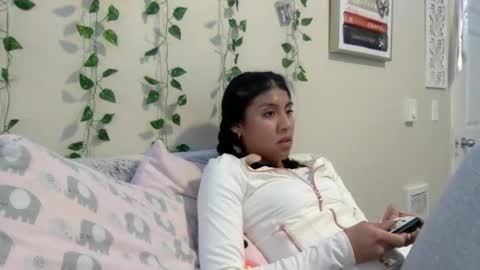 pretty_girl828687 online show from 11/29/25, 09:18