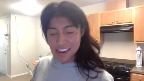 pretty_girl828687 online show from 12/17/25, 11:33