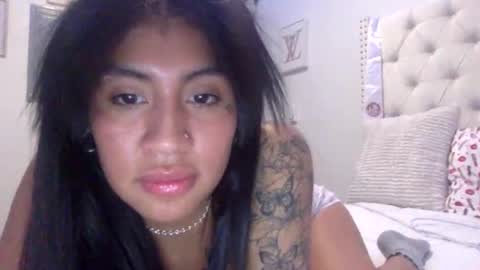 pretty_girl828687 online show from 04/04/26, 12:24