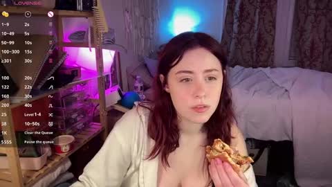Sophie  online show from 02/10/25, 12:19