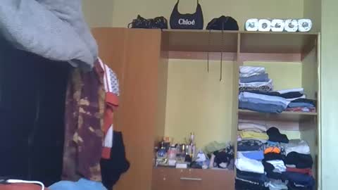 Jaz online show from 04/05/26, 11:07