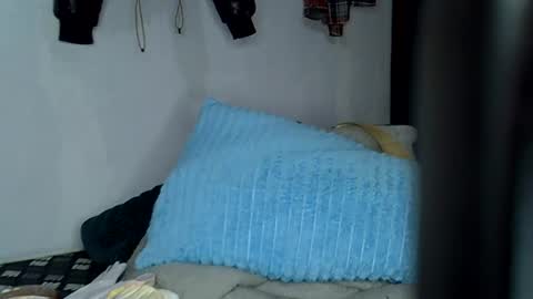 Snapshot of pretty_jazminee chatting on 06/26/26, 03:49 pretty jazminee online show from 06/26/26, 03:49