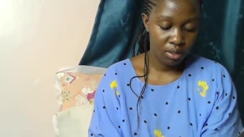 pretty_kylah online show from 01/11/26, 12:10